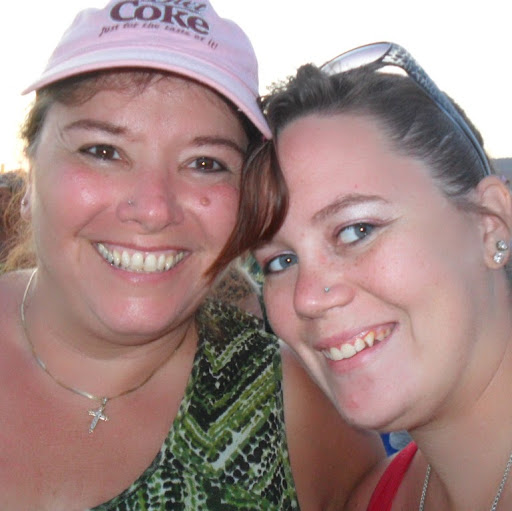 Janell Anderson Photo 34