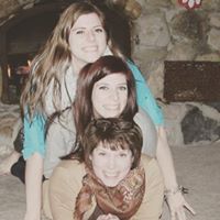 Laura Morelli Photo 22