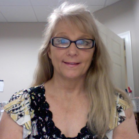 Debbie Thacker Photo 9