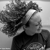 Julie Takacs Photo 6