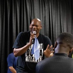Kevin Perkins Photo 23