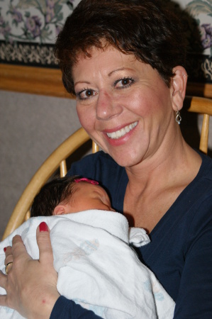 Cindy Daniels Photo 1