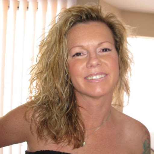 Robyn Finch Photo 6
