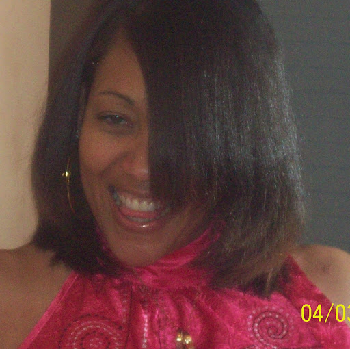Lisa Hundley Photo 5