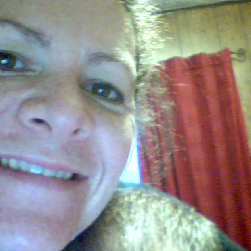 Laura Ziegler Photo 37