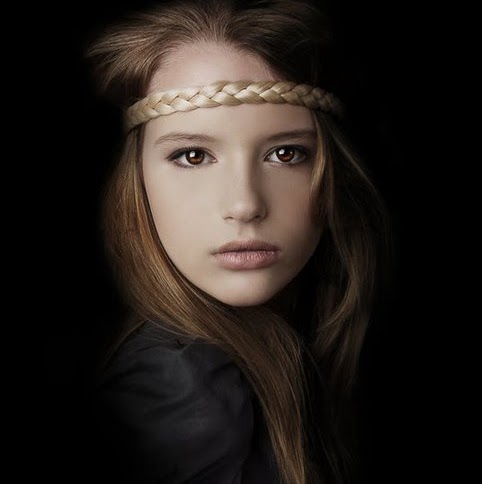 Leah Peters Photo 41