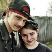 Amber Sellers Photo 19