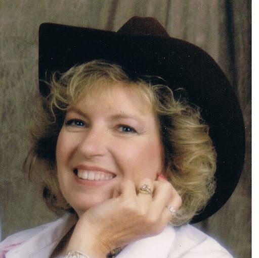 Gina Curry Photo 7
