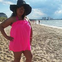 Michelle Gregory Photo 14