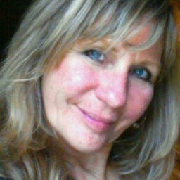 Teresa Pryor Photo 4
