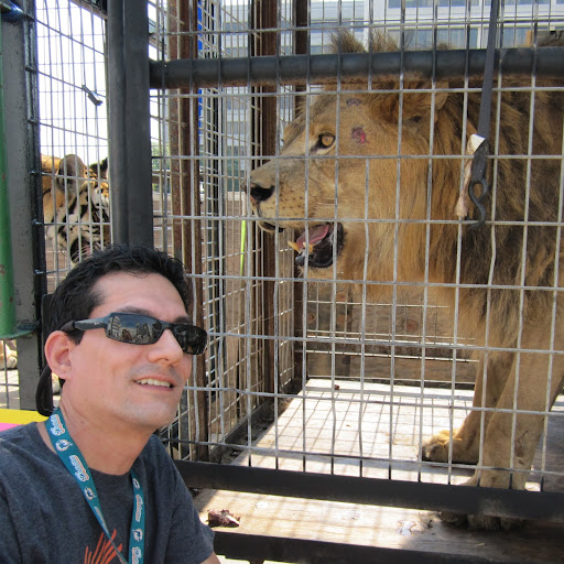 Richard Vidal Photo 30