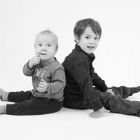 Louise Galloway Photo 32