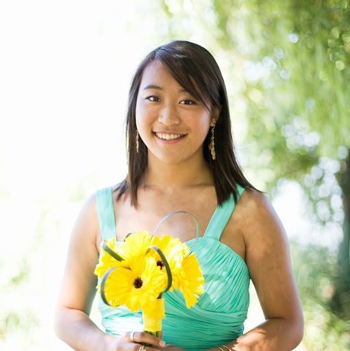 Jennifer Yeung Photo 37