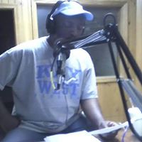 Michael Jenkins Photo 21