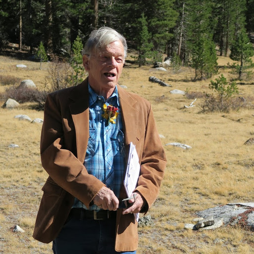 Bob Tucker Photo 3