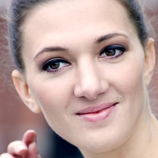 Julia Shapiro Photo 4