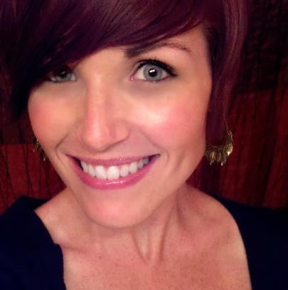 Nicole Robbins Photo 31