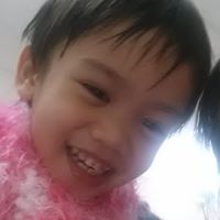 Divine Robles Photo 4