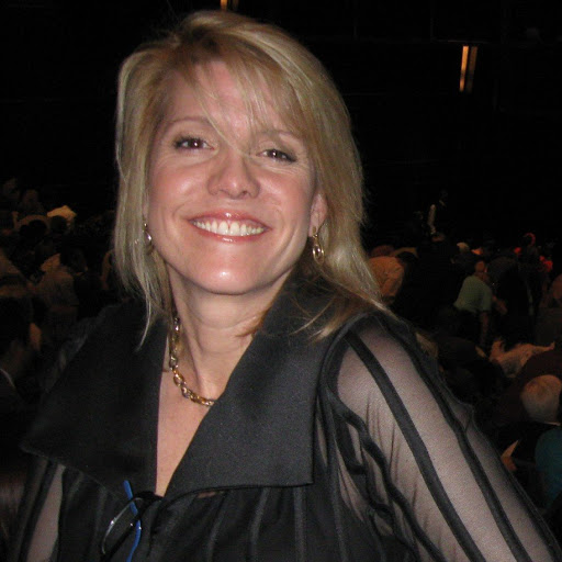 Linda Cain Photo 17