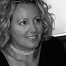 Lisa Millar Photo 11