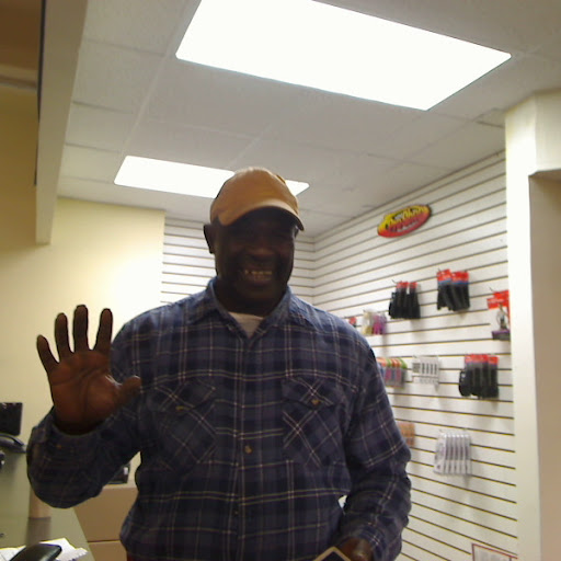 Gerald Mcneal Photo 4