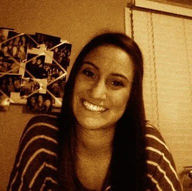 Danielle James Photo 7