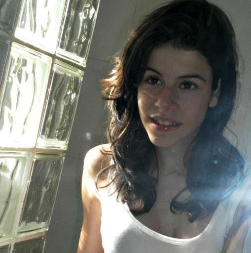 Claudia Plaza Photo 25