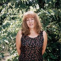 Suzanne Dolan Photo 16