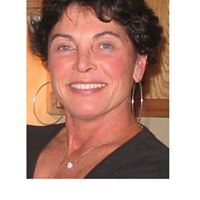 Judith Yates Photo 30