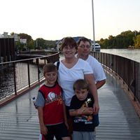 Ann Gardner Photo 22