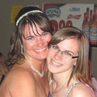 Janet Reeves Photo 47