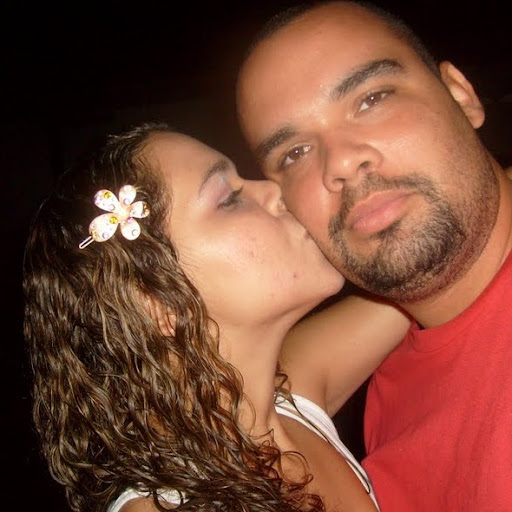 Michelle Andrade Photo 47