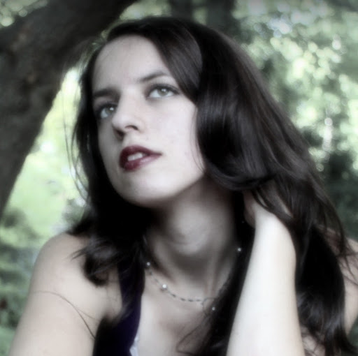 Evelyn Anderson Photo 21