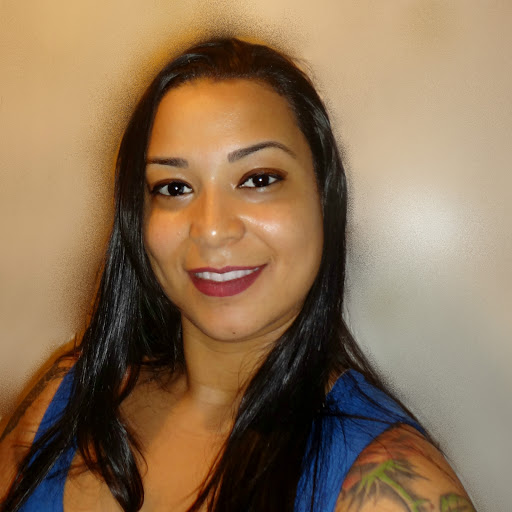 Joyce Cruz Photo 40