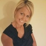 Robin Lawrence Photo 16