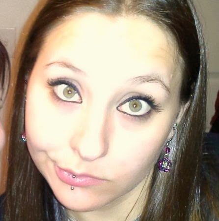 Carrie Nelson Photo 11