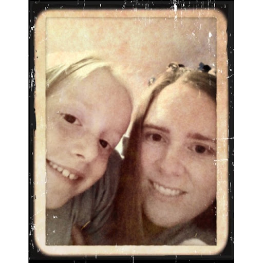 Julie Spears Photo 29