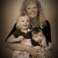 Vickie Larson Photo 7