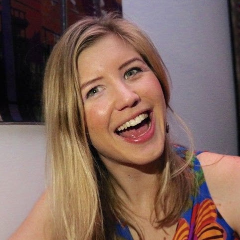Stephanie Sims Photo 38