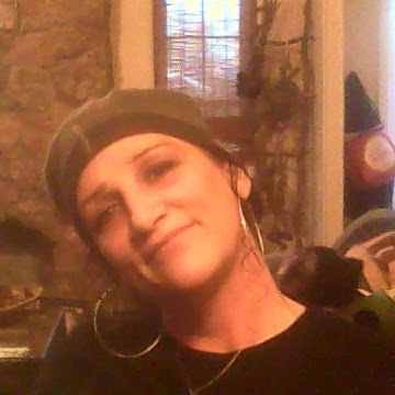 Terri Valdez Photo 10