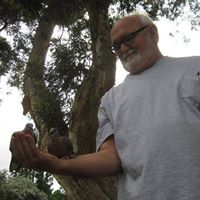Richard Devore Photo 35