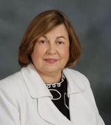 Alice Thompson Photo 2