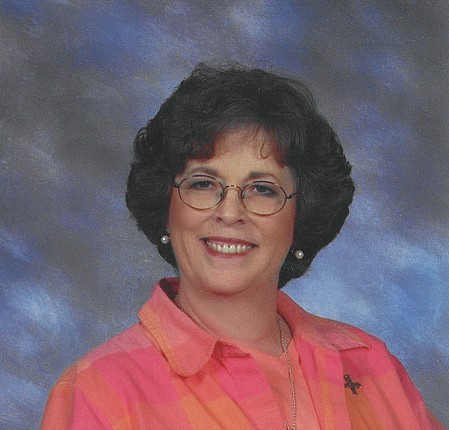 Vicki Moore Photo 35