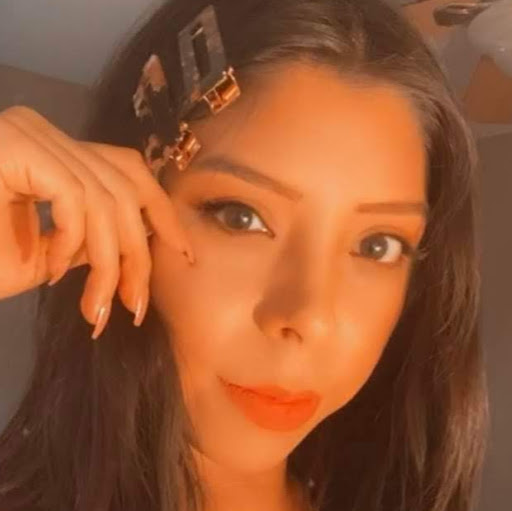 Jennie Contreras Photo 16