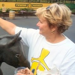 Sandi Pratt Photo 17