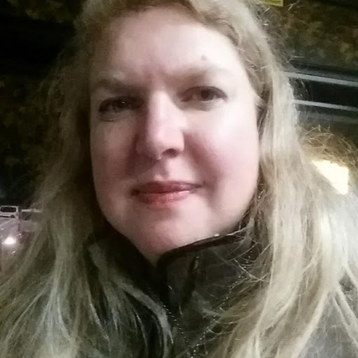 Sandra Gold Photo 20
