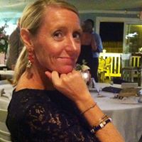 Suzanne Dolan Photo 15