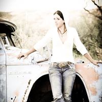 Tabitha Smith Photo 8