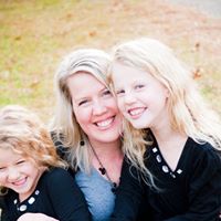 Cheryl Lowe Photo 30