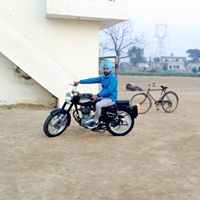 Vicky Gill Photo 4